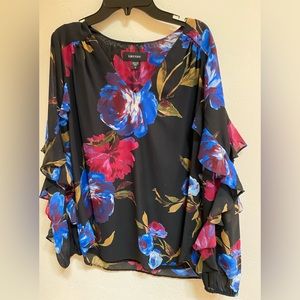 Black & floral long sleeve ruffle blouse by Karen Kane - Size Small